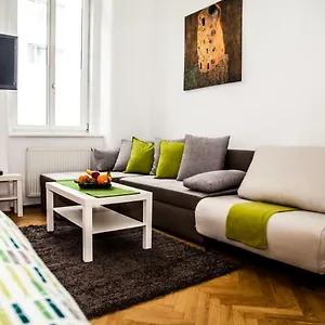 city-apartment-1100.vienna-besthotels.com/